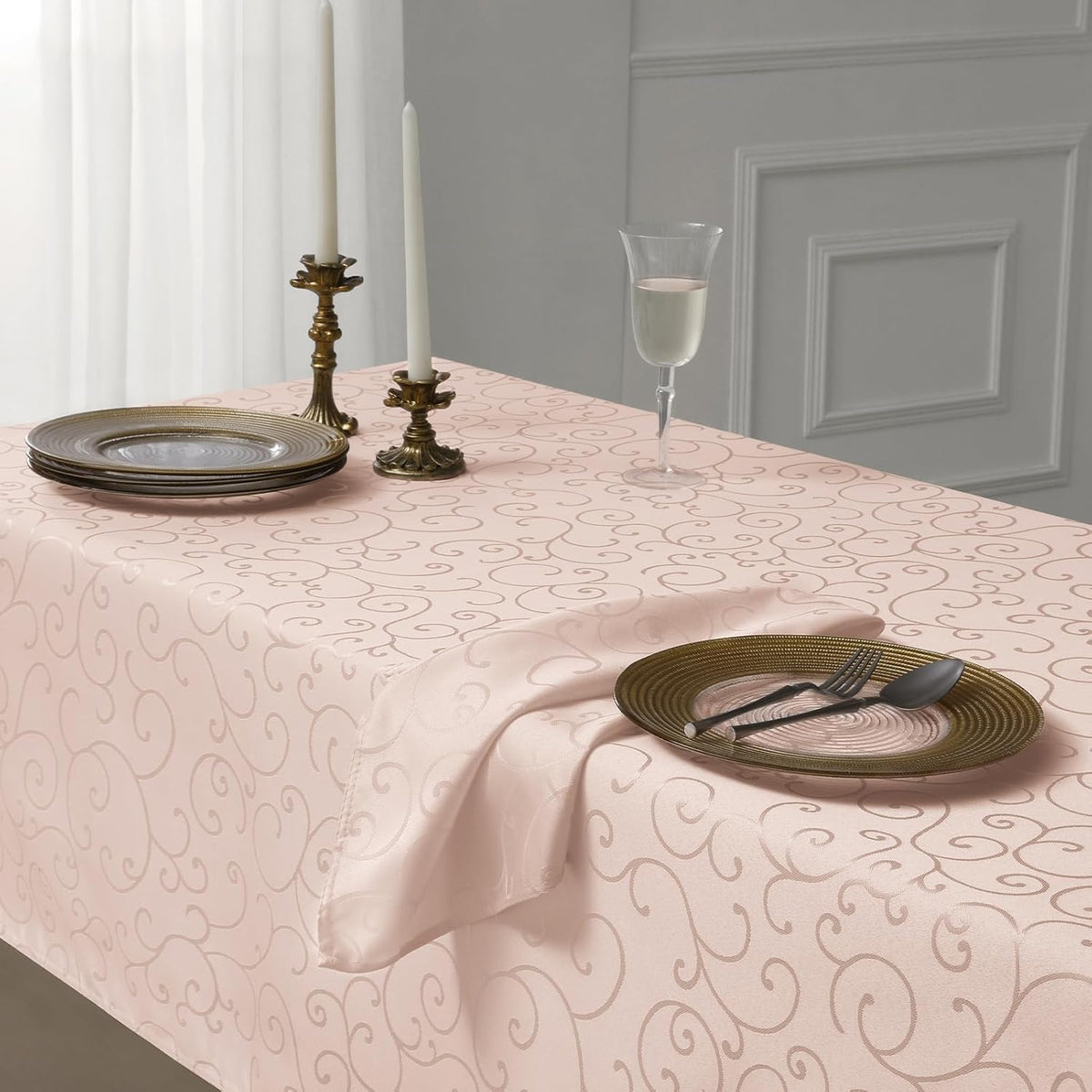 Romanstile Jacquard Rectangle Tablecloth, 60 x 104 Inch, Pink