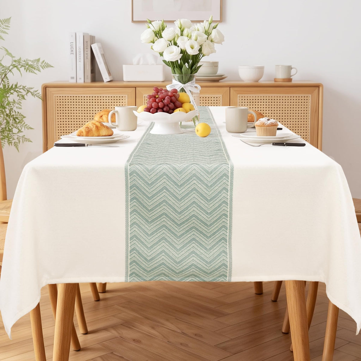 JIUZHEN Round Table Cloth Faux Linen Farmhouse Tablecloth Wrinkle and Stain Resistant Decorative Fabric Table Cover for Kitchen, Dining Room, Parties and Camping, Beige, 120 Inch Round