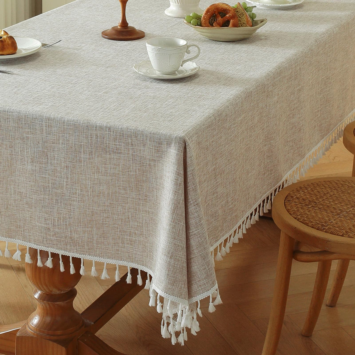 Deep Dream Tablecloths, Waterproof Table Cloth, Linens Wrinkle Free Anti-Fading, Rustic Table Cover Decoration for Kitchen Dinning Christmas (Rectangle/Oblong, 55''x70'',4-6 Seats, Light Coffee)