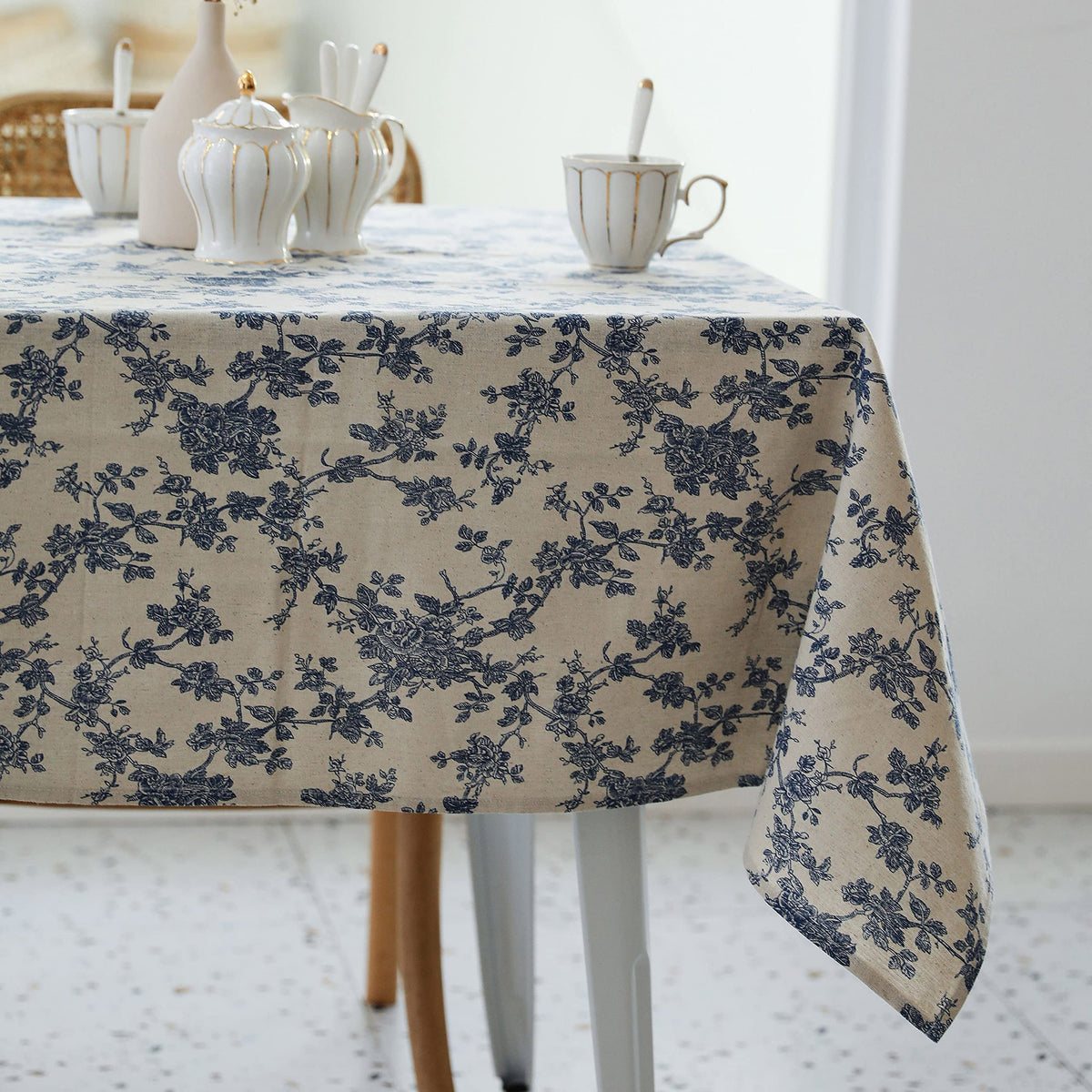 YiHomer Pastoral Rectangle Table Cloth 100% Polyester Fabric 60 x 102 Inch